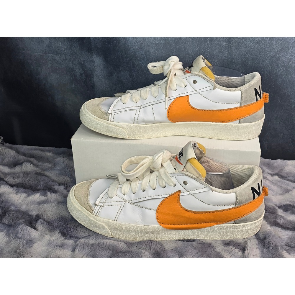 Nike Blazer Low 77 Jumbo White Orange Leather Sneakers Mens 11.5 DN2158-100